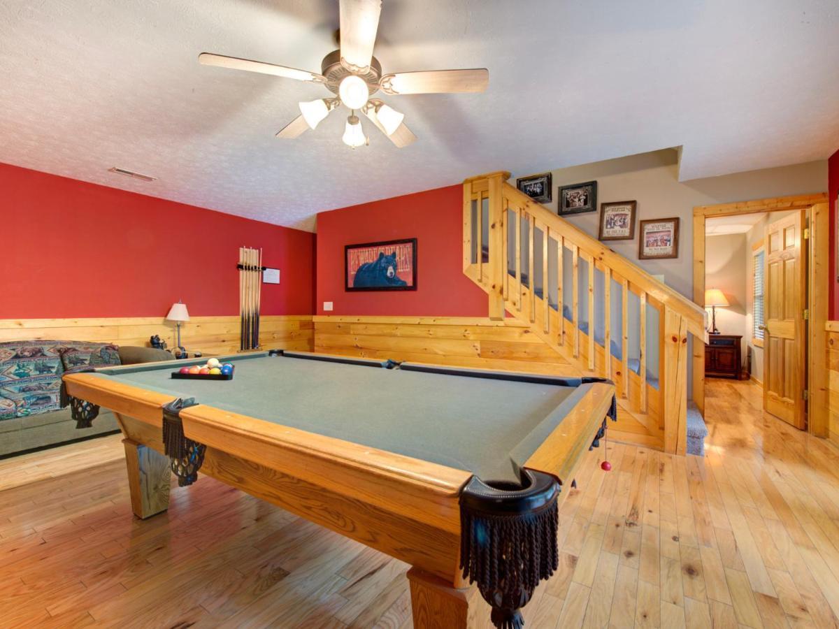 Bear'S Corner, 3 Bedrooms, Wifi, Pool Table, Hot Tub, Wifi, Sleeps 10 ガトリンバーグ エクステリア 写真