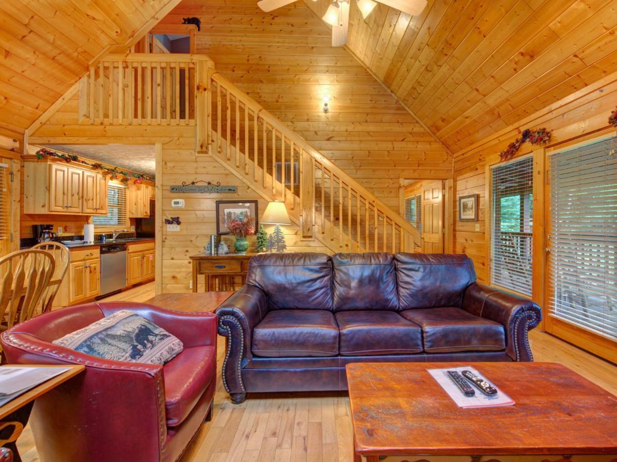 Bear'S Corner, 3 Bedrooms, Wifi, Pool Table, Hot Tub, Wifi, Sleeps 10 ガトリンバーグ エクステリア 写真