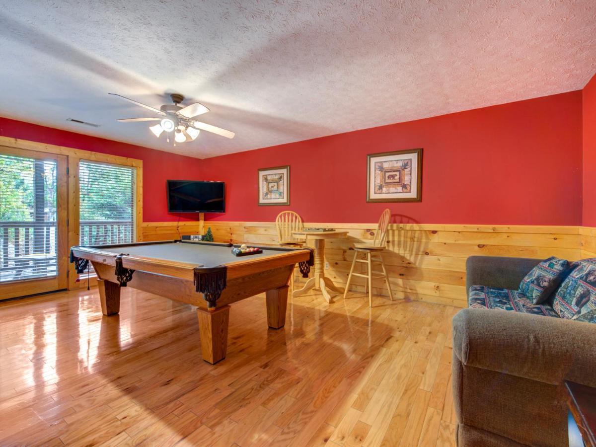 Bear'S Corner, 3 Bedrooms, Wifi, Pool Table, Hot Tub, Wifi, Sleeps 10 ガトリンバーグ エクステリア 写真