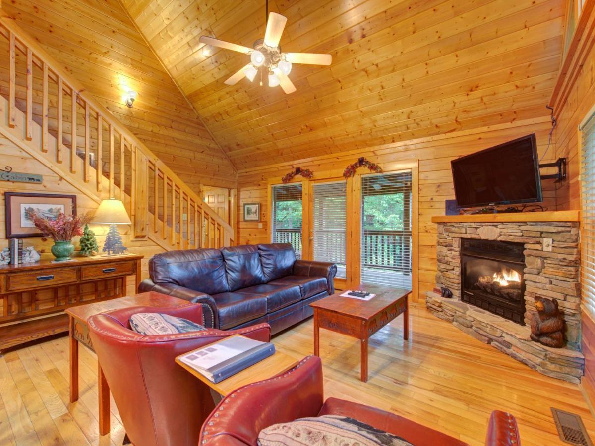 Bear'S Corner, 3 Bedrooms, Wifi, Pool Table, Hot Tub, Wifi, Sleeps 10 ガトリンバーグ エクステリア 写真